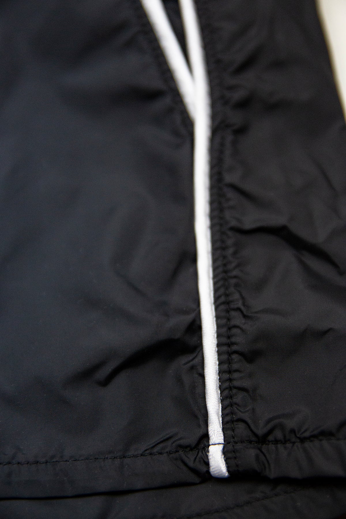 Bundle Black Mens Swimming Shorts + Black/White Hat BW01BWH