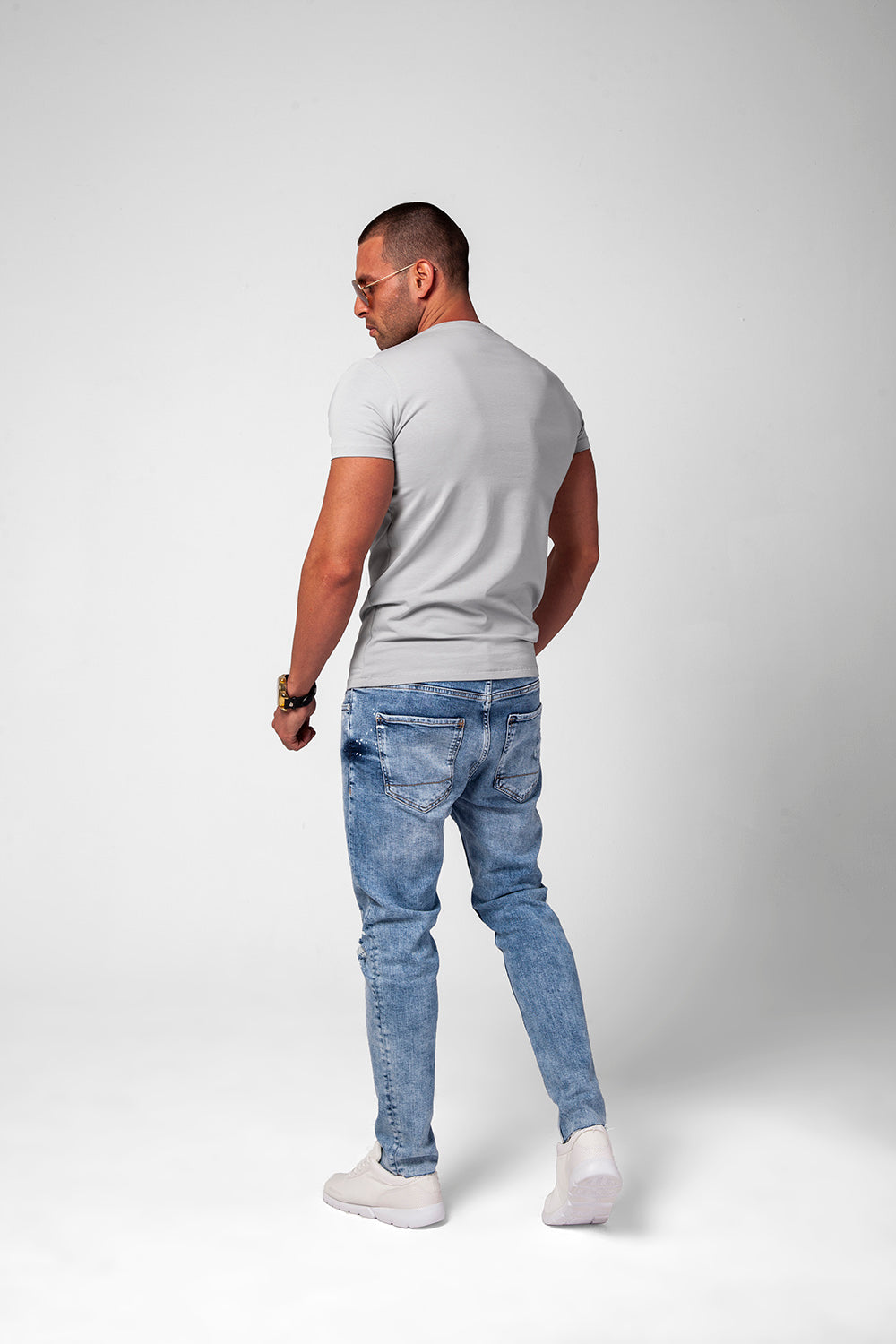 Men's T-shirt "Discipline" Khaki Gray Beige / Color Option / MD933