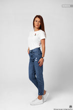 Trendy Women's T-shirt "Heart Breaker" WTD383
