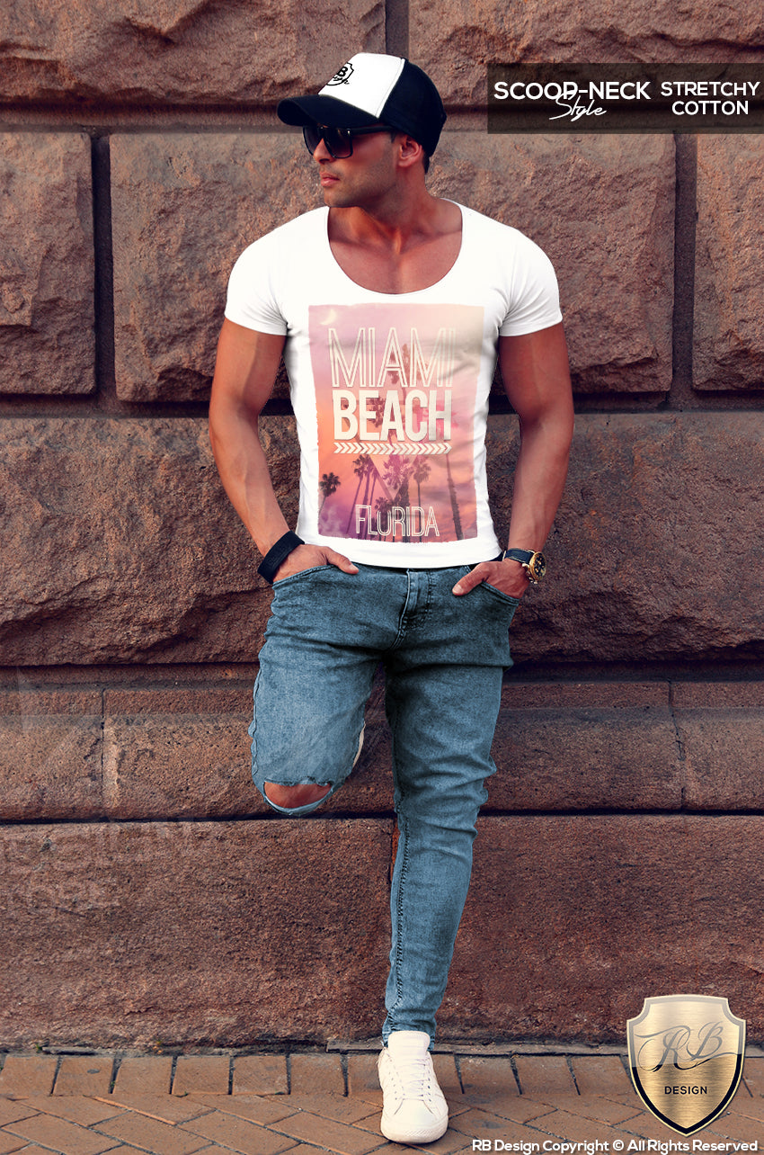 scoop neck t-shirts