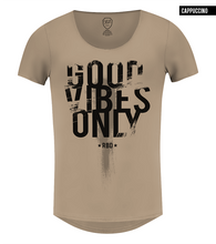 summer fashion graphic t-shirt