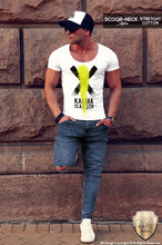 scoop neck t shirt