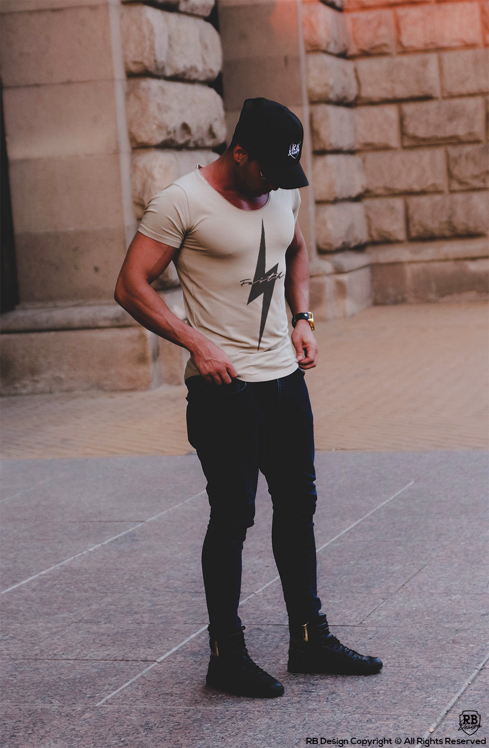 Cool Mens Casual T-shirt Flash Slim Fit Graphic Tee "Faith"/ Color Option / MD897