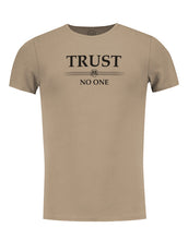 Men's T-shirt "TRUST NO ONE" MD976