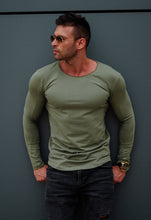 Мen's Plain Army Green Scoop Neck Long Sleeve T-shirt