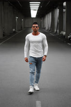 Men's Plain White Scoop Neck Long Sleeve T-shirt