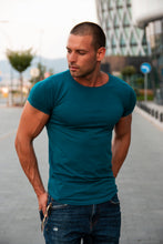 Men's Plain Ocean Blue Round Neck T-shirt - Long Fit Tee